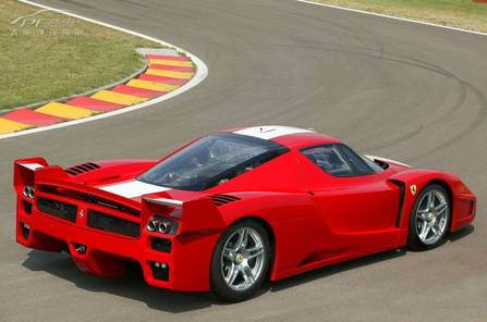  Ferrari FXX DƬ D 