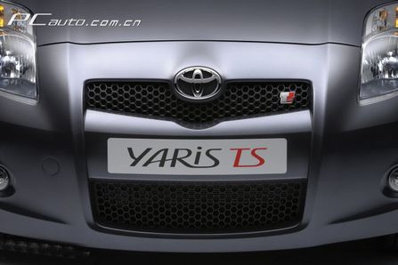 S Yaris TS DƬ D 