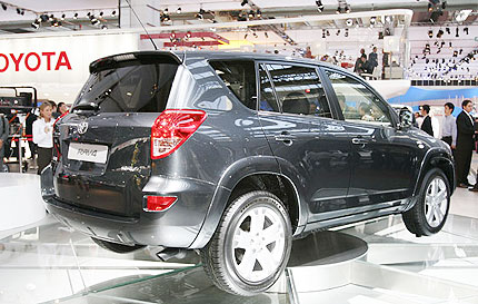 S Toyota RAV4 DƬ D 